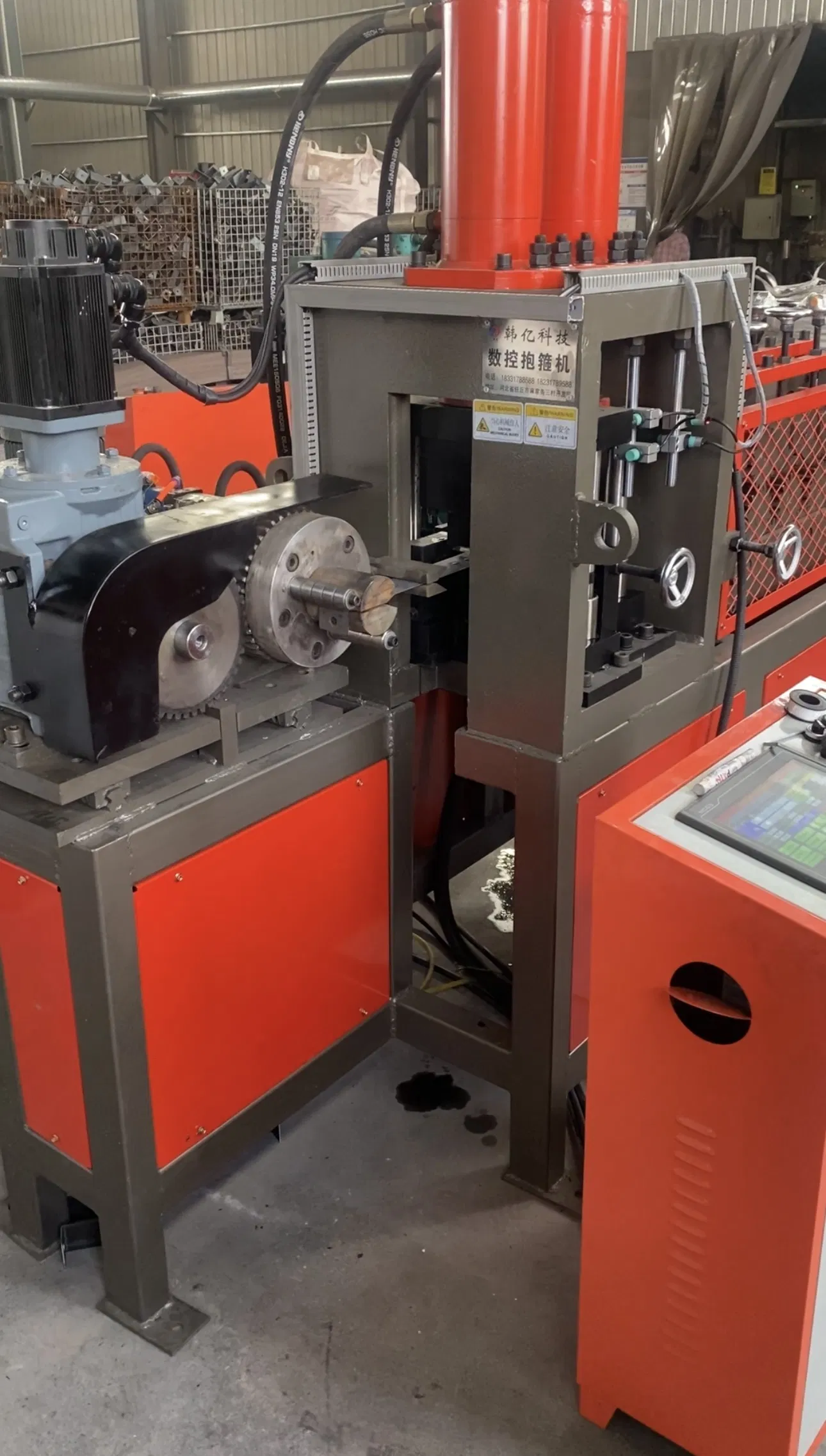 Custom Moulds for Efficient Flat Iron Bending Machines