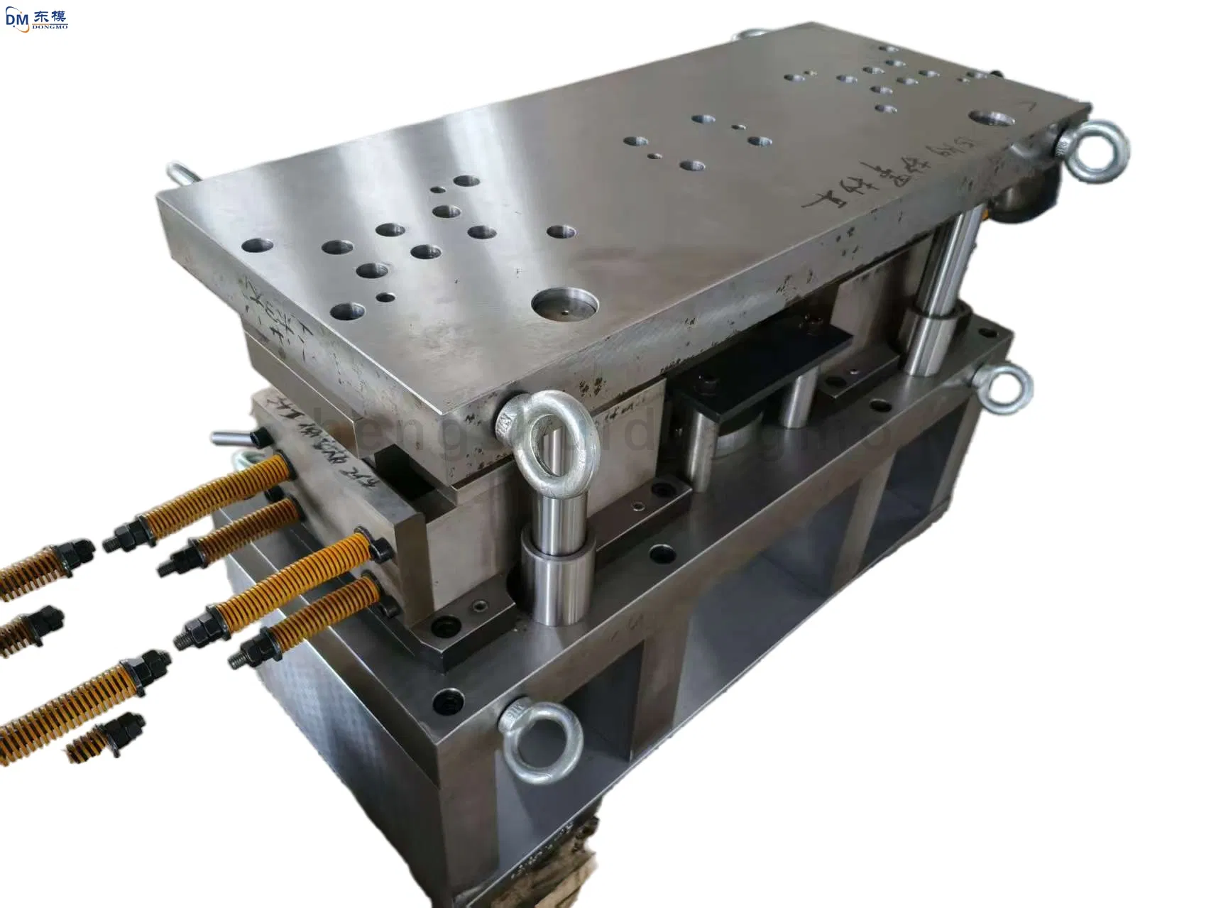 Custom Sheet Metal Cutting, Stamping and Stretching Dies