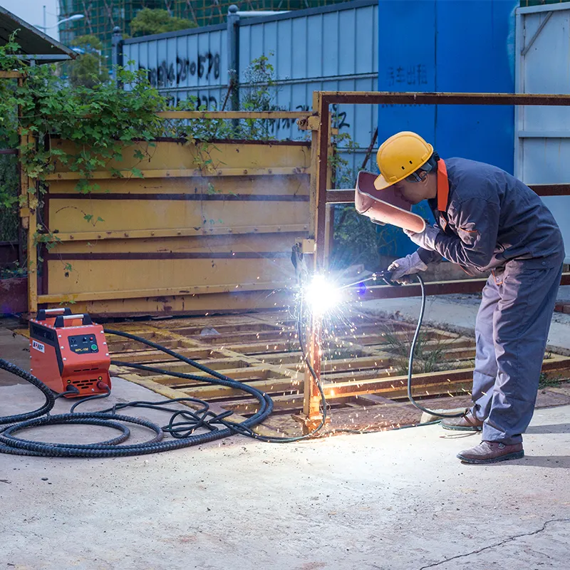 Hydraulic Welder Detail