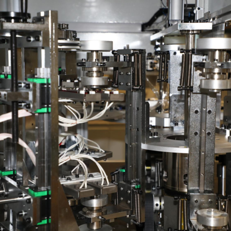 Auto Horizontal Multi-Layers Steel Filter Core Clipping Machine-Stable