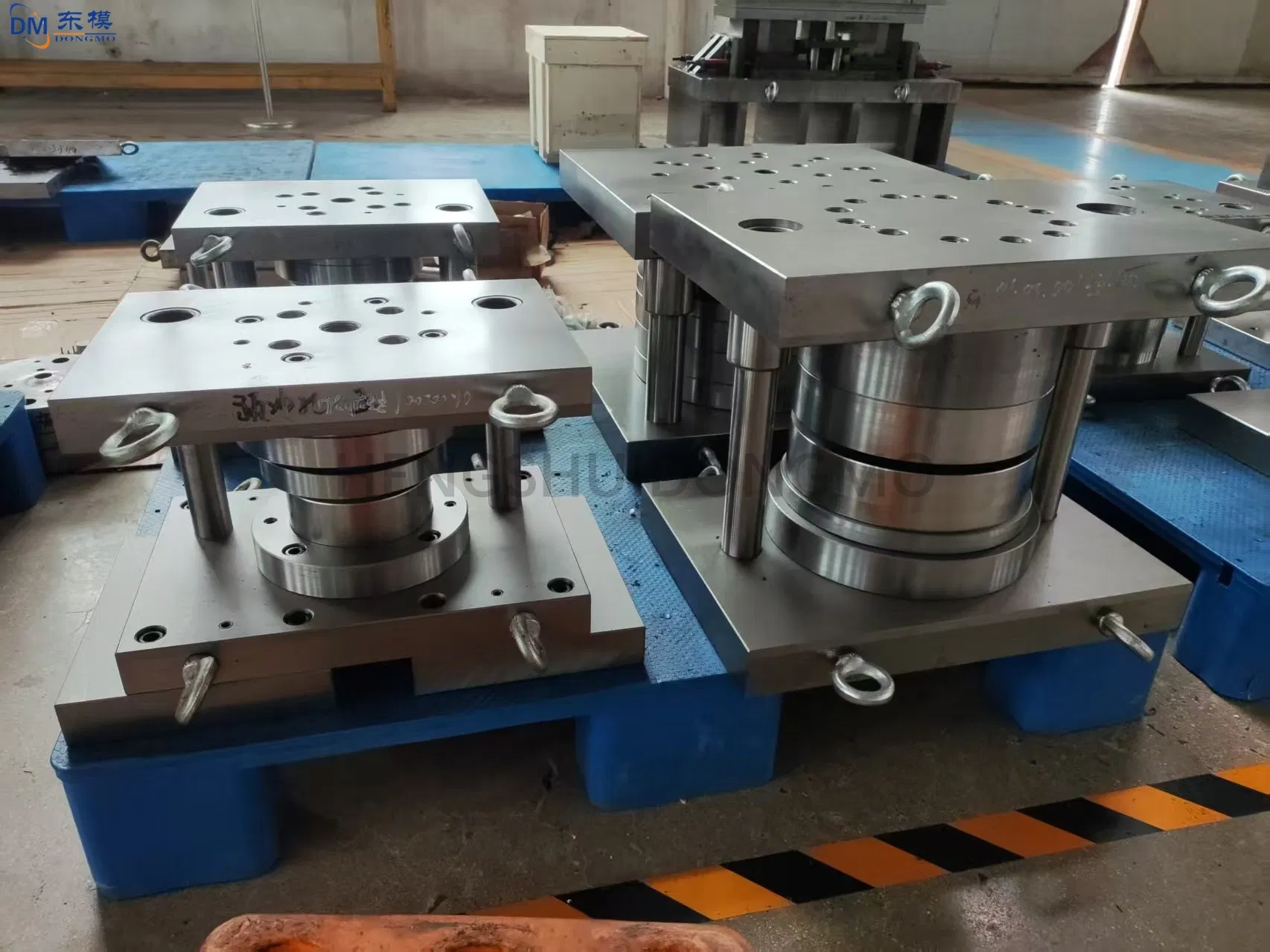 OEM Metal Bending, Punching, and Stamping Dies; Automotive Parts Stamping Dies