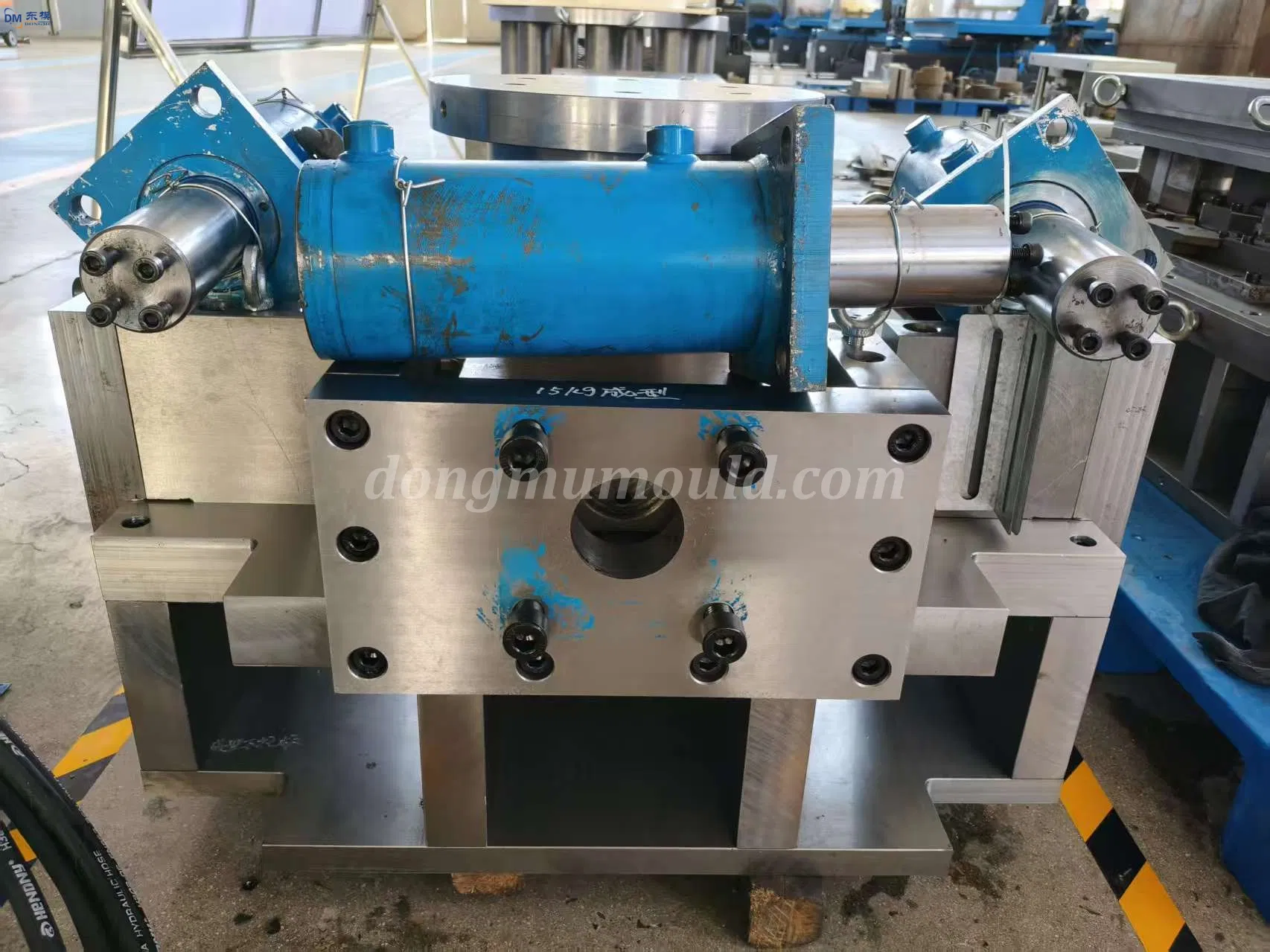 Precision Metal Stamping Dies for LPG Shields