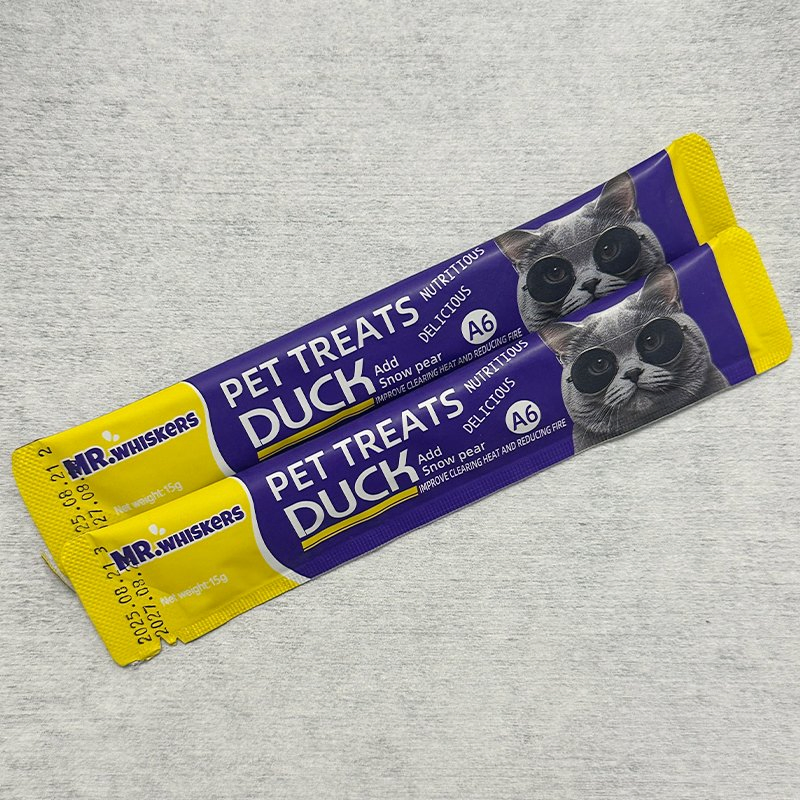 Organic Wet Pet Treats for Cats with Protein-Rich Ingredients