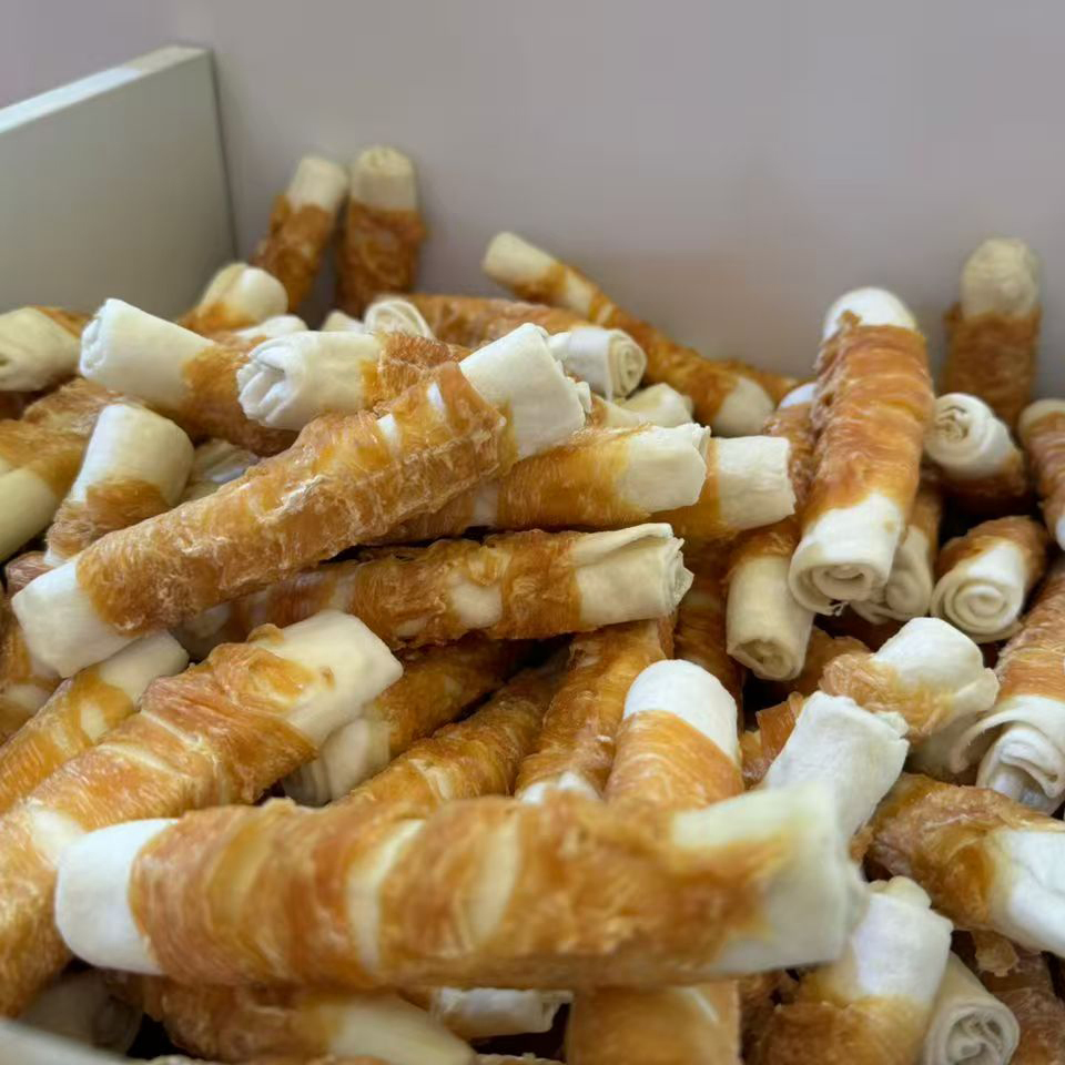 Natural Dog Snack Made with Whole Duck Breast Designed for Dental Chewing Experience Chew Treats