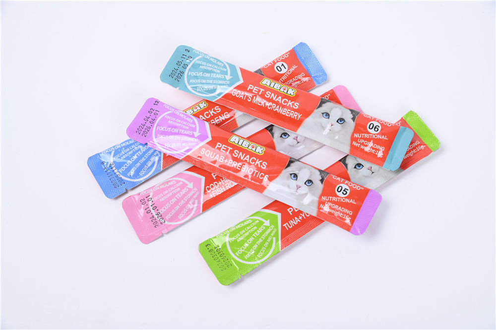 Premium Wet Cat Training Treats for Happy Pets