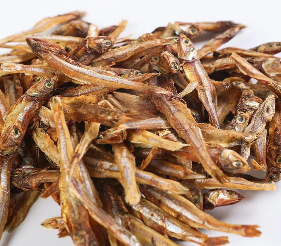 Gentle Chicken Flakes: Premium Treats for Sensitive Dogs