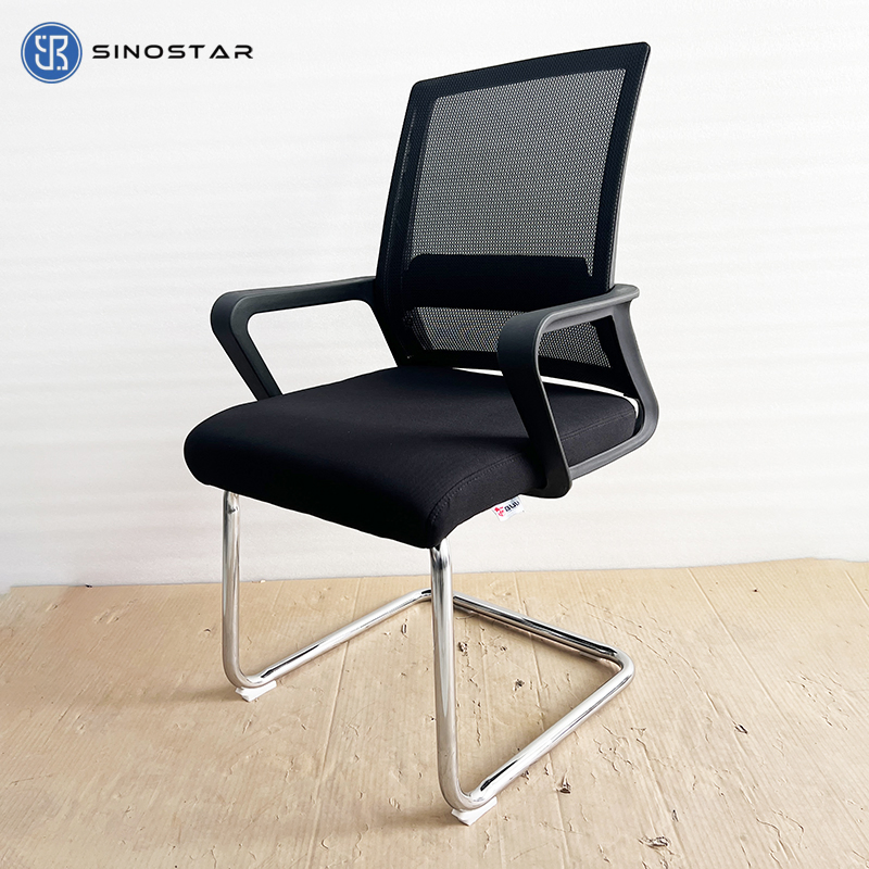 Professional Visitor Seating with Mesh Backrest and Adjustable Height Mechanism