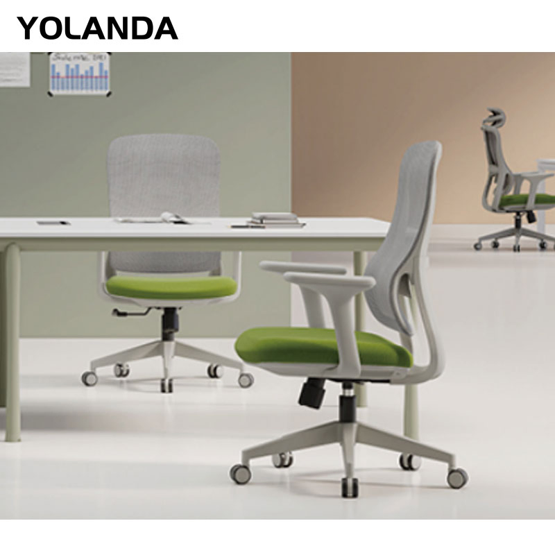 Yolanda Swivel Black Mesh Back Ergonomic Office Chair High Back with Adjustable Headrest for Staff and CEO Work Chair Sillas De Oficina