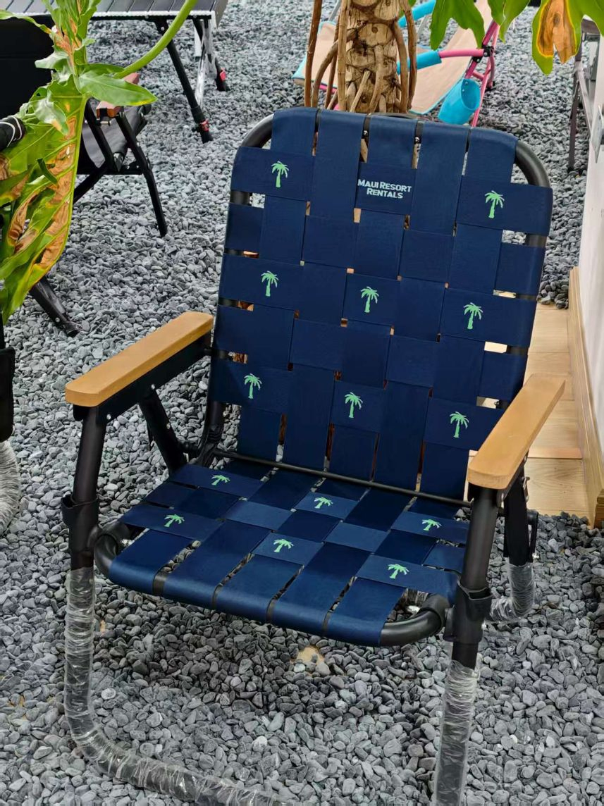 Comfortable Factory-Direct Foldable Aluminum-Frame Camping Chairs for Beach Days