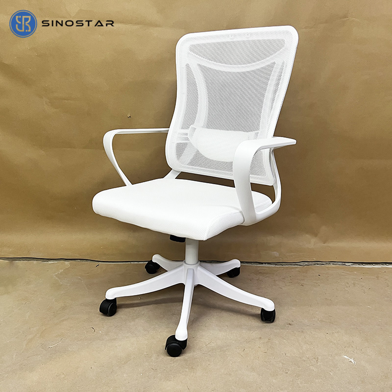 Modern Staff Chair Featuring Breathable Mesh Construction and Robust Swivel Mechanism