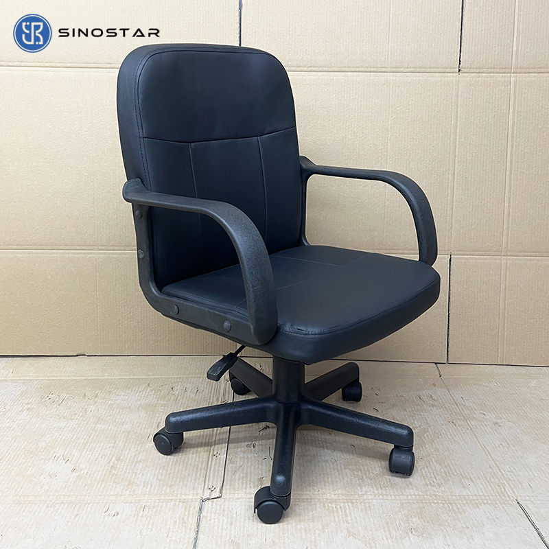 Executive Office Seating with Synchronized Tilt Mechanism and Premium Leather Finish