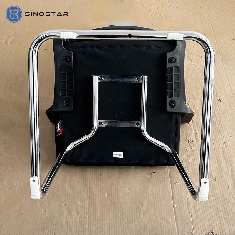 Professional Visitor Seating with Mesh Backrest and Adjustable Height Mechanism