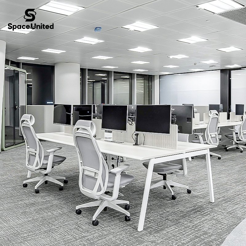Spaceunited Factory Direct Sale 4 Person Seating Area Workstation Partition Desk