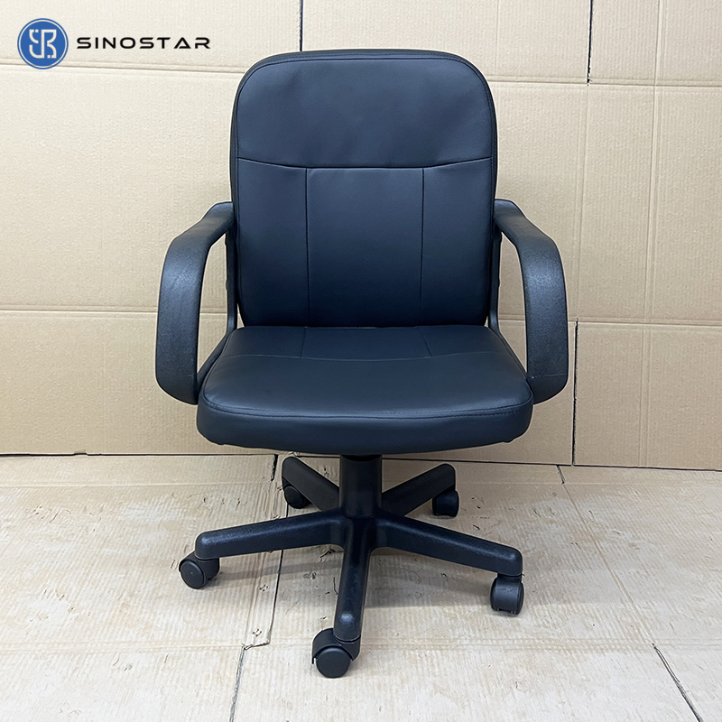 Executive Office Seating with Synchronized Tilt Mechanism and Premium Leather Finish