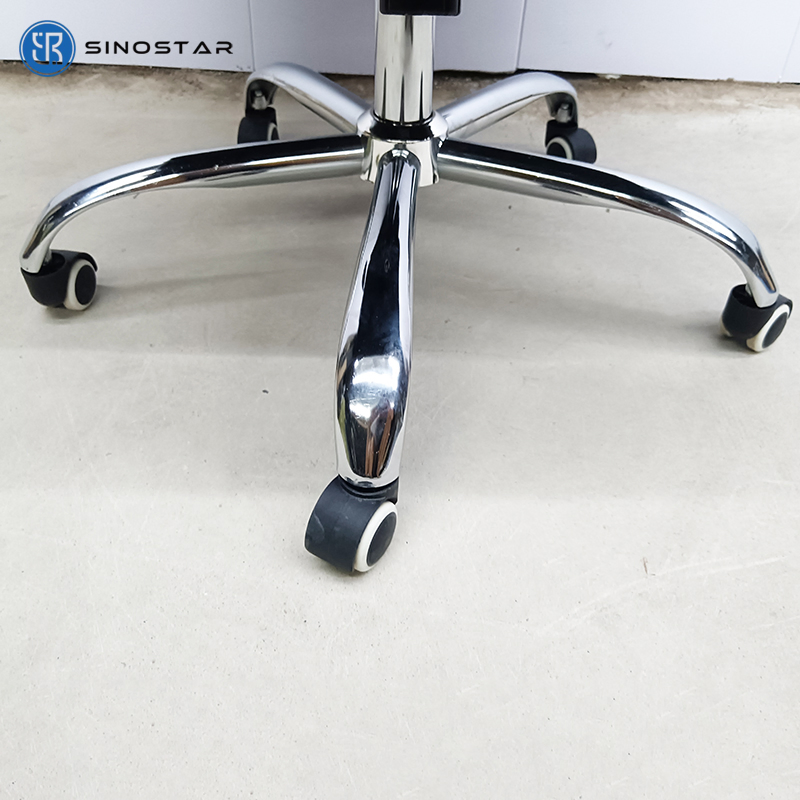 Premium Executive Seating with Contoured Back Support and Multiple Adjustments