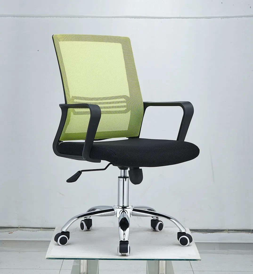 Chic Boardroom Chair for Contemporary Meeting Room Furniture Style