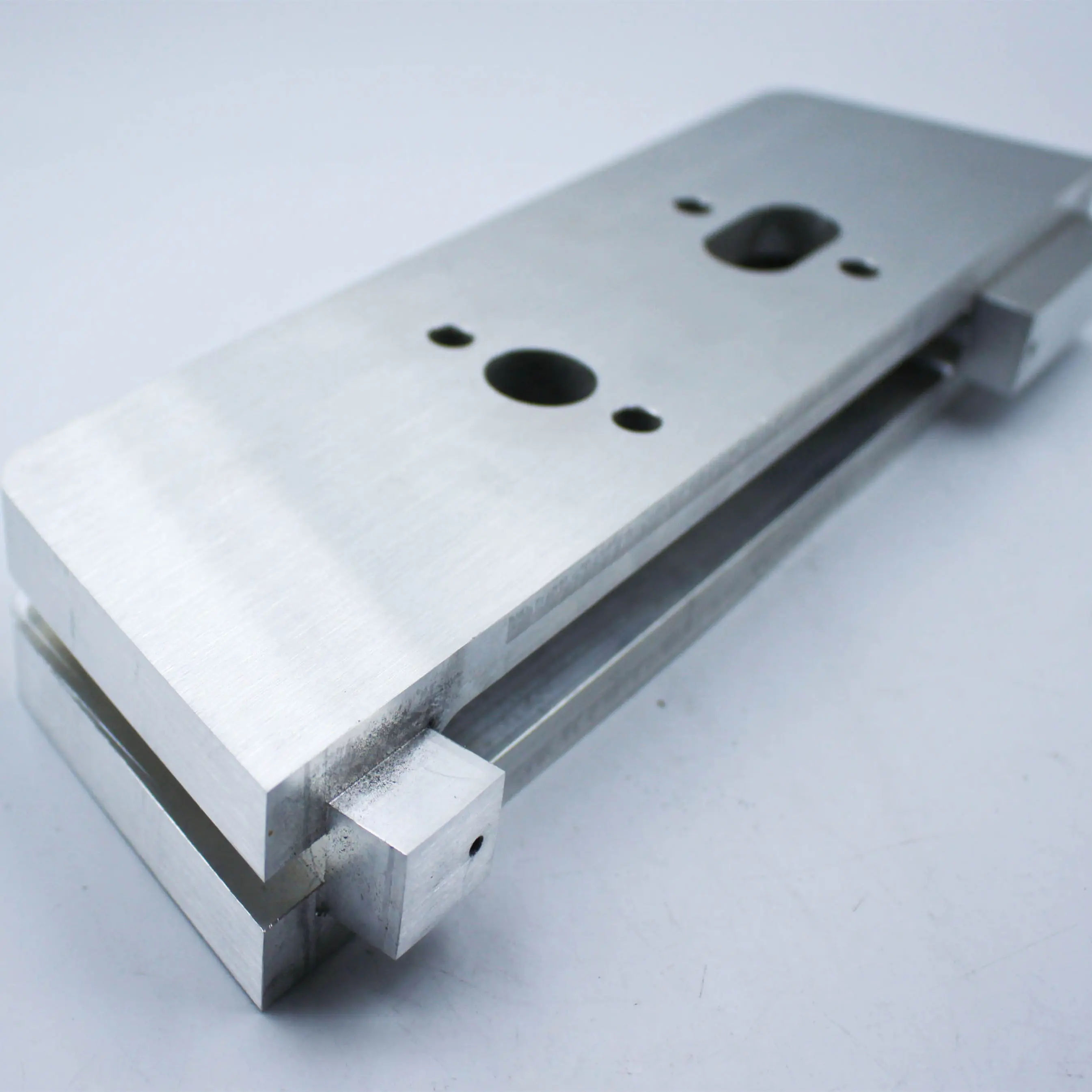 High-Quality Aluminum lock case for high-end glass door-CNC machining part in 6063-T6 alloy with brush and statin anodize Manufacturers, Pricelist