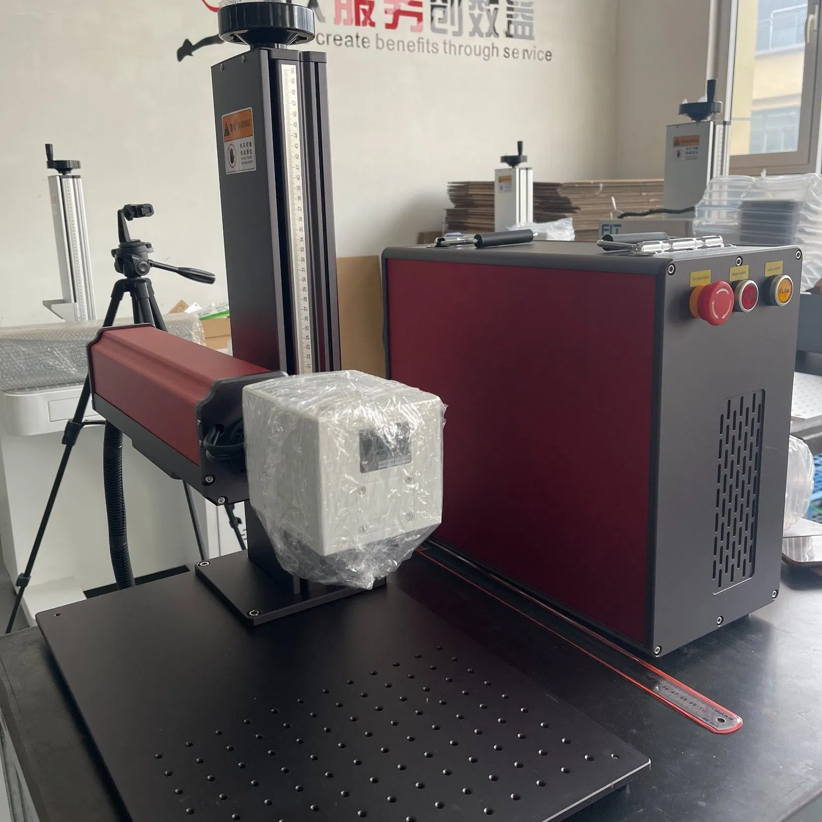 Sg7110 Galvo 20W 30W 50W 60W 100W Max Raycus Mopa Metal Fiber Laser Engraving Machine with 300*300mm Marking Colors on Steel Brass Jewelry Rotatory