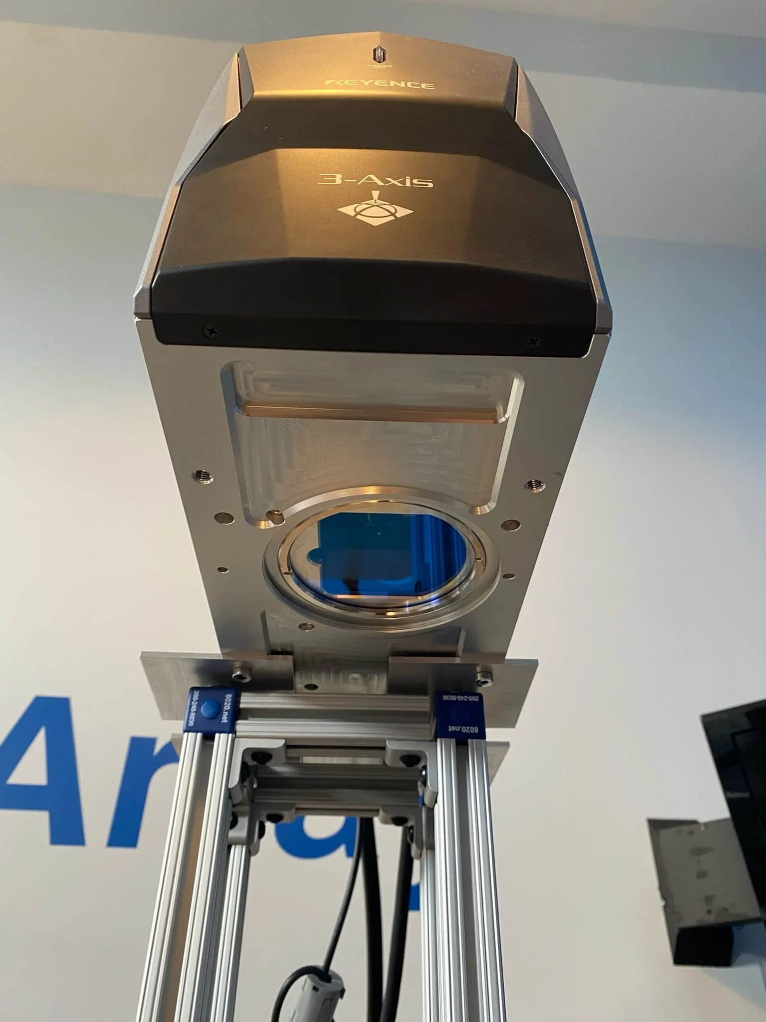 High-Precision Keyence Hybrid Laser Engraving System for Professionals