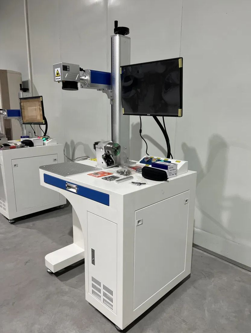 50W 100W Max Raycus Jpt Laser Source Metal Deep Engraving 3D 2D Marking Metal Personalized Label Fiber Laser Marking Machine Price