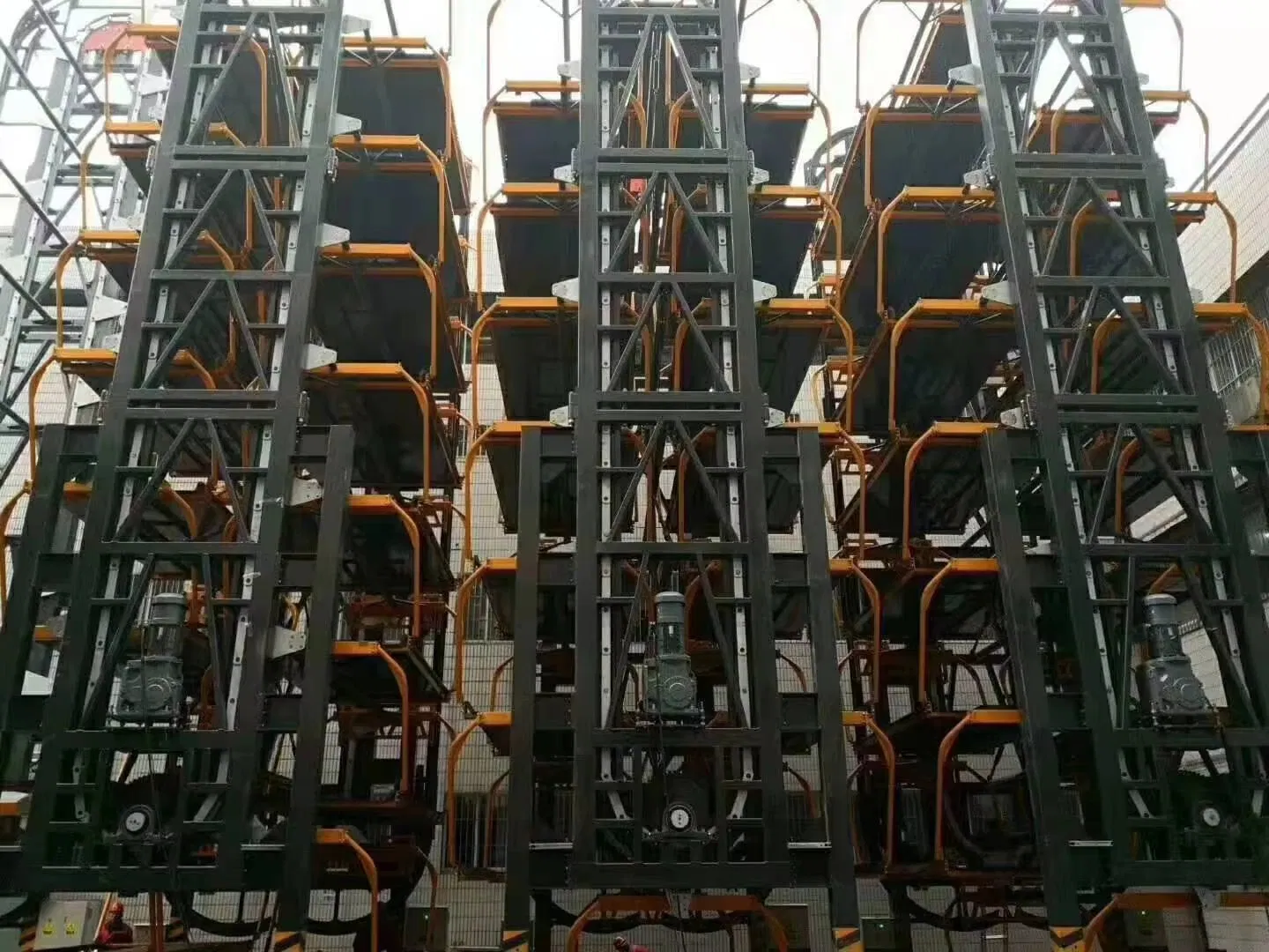 Vehicle Equipment Automatic Multi-Storey Tiered Automatic Vertical Rotary Smart Car Parking System