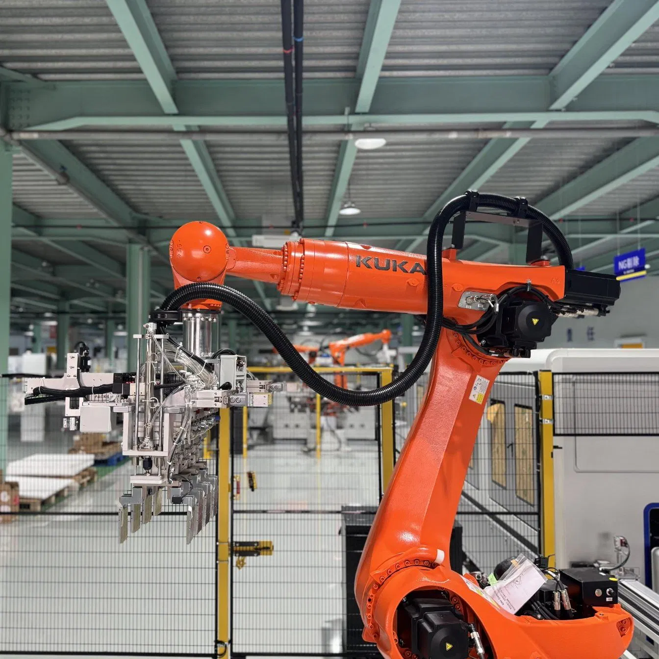 Advanced Lithium Battery Laser Welding Machine with Automated Production Line