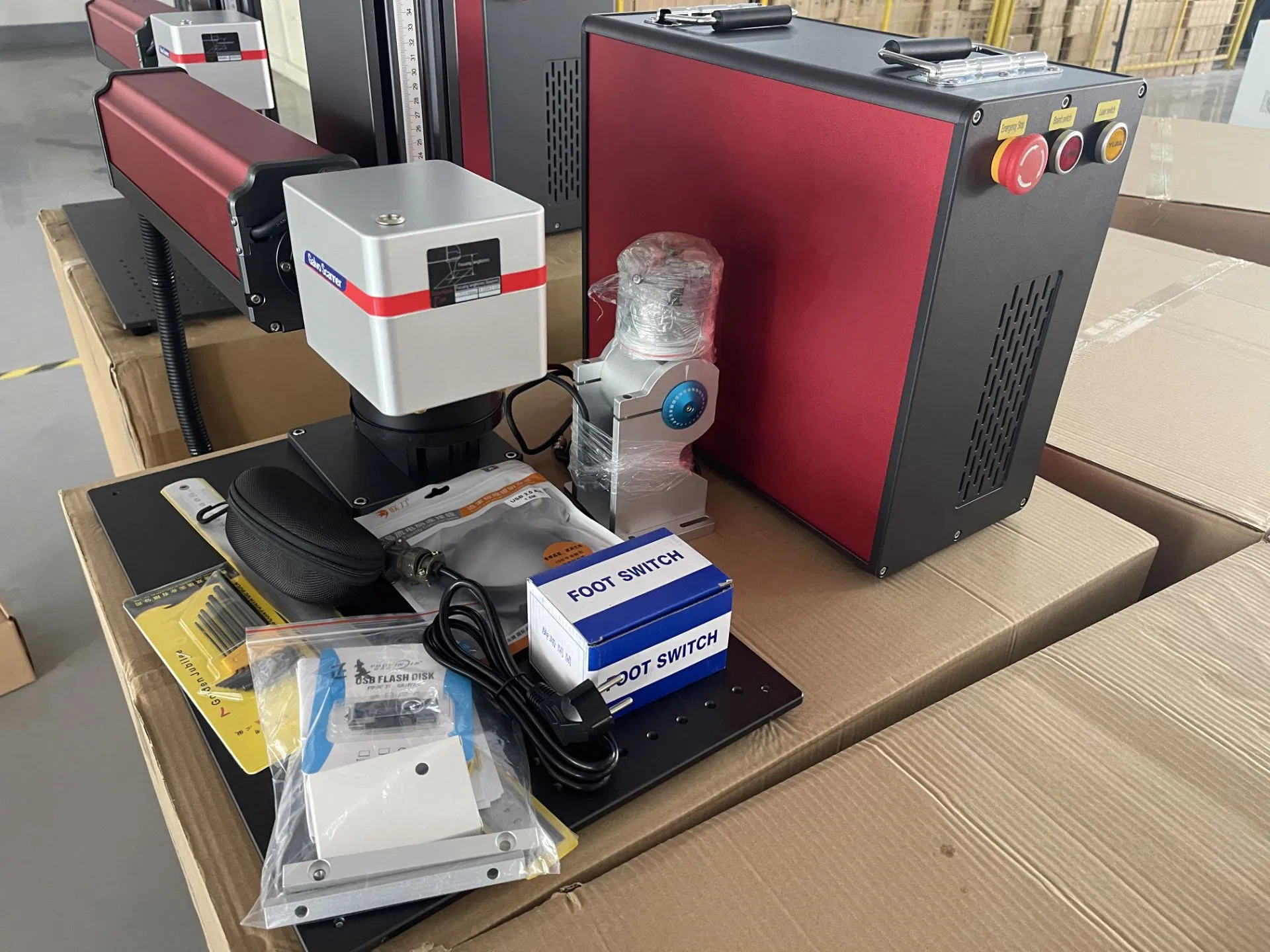 Sg7110 Galvo 20W 30W 50W 60W 100W Max Raycus Mopa Metal Fiber Laser Engraving Machine with 300*300mm Marking Colors on Steel Brass Jewelry Rotatory