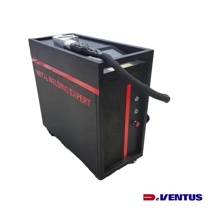 Handheld Precision 0.01mm Continuous Laser Welding Equipment 1200W 1500W Air Cooling Portable
