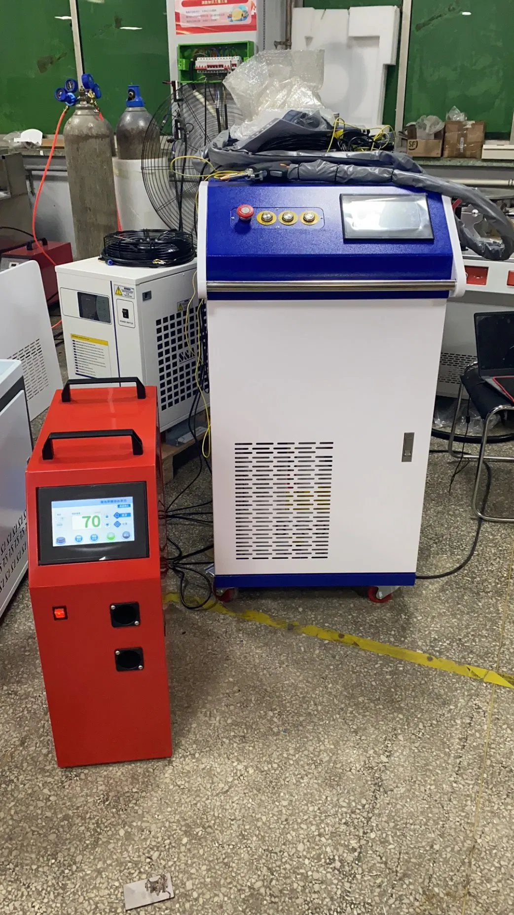 3 in 1 Handheld Laser Welder 1500W 2000W 3000W Soldadora Laser Stainless Steel Laser Welding Equipment