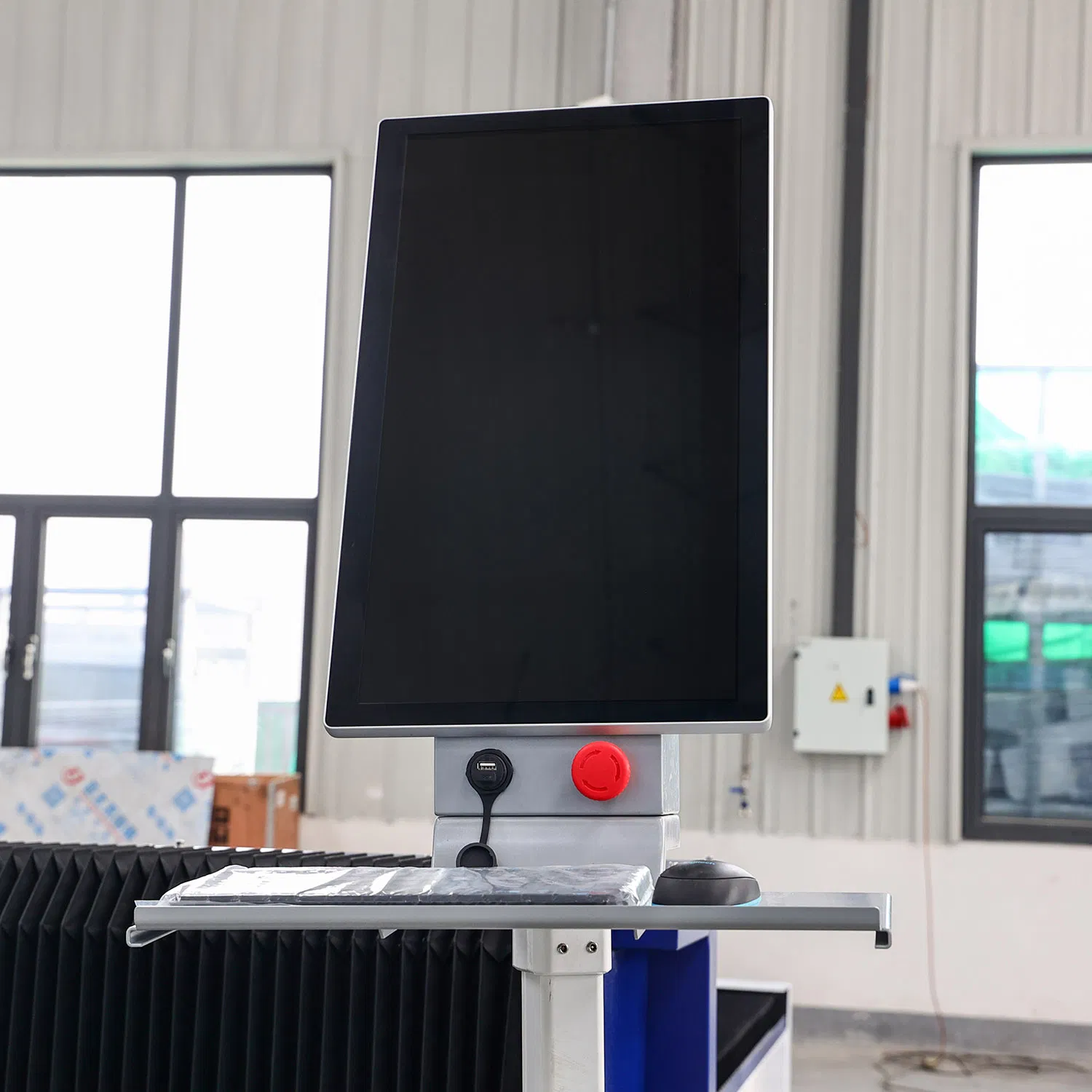 Automotive Parts Laser Cutting System – Complex Shape Processing