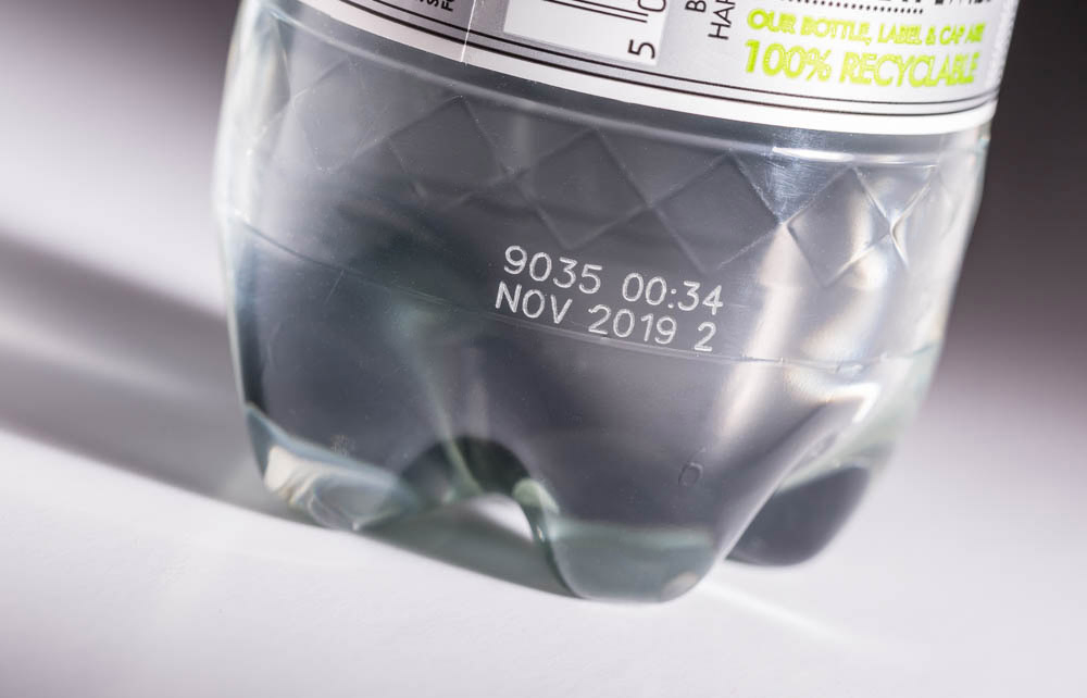 CO2 Laser Marking Machine, Eco Friendly, High Speed Permanent Laser Coding System for Pet Bottle Glass PVC Pipe Date Batch Qr Code Packaging Marking