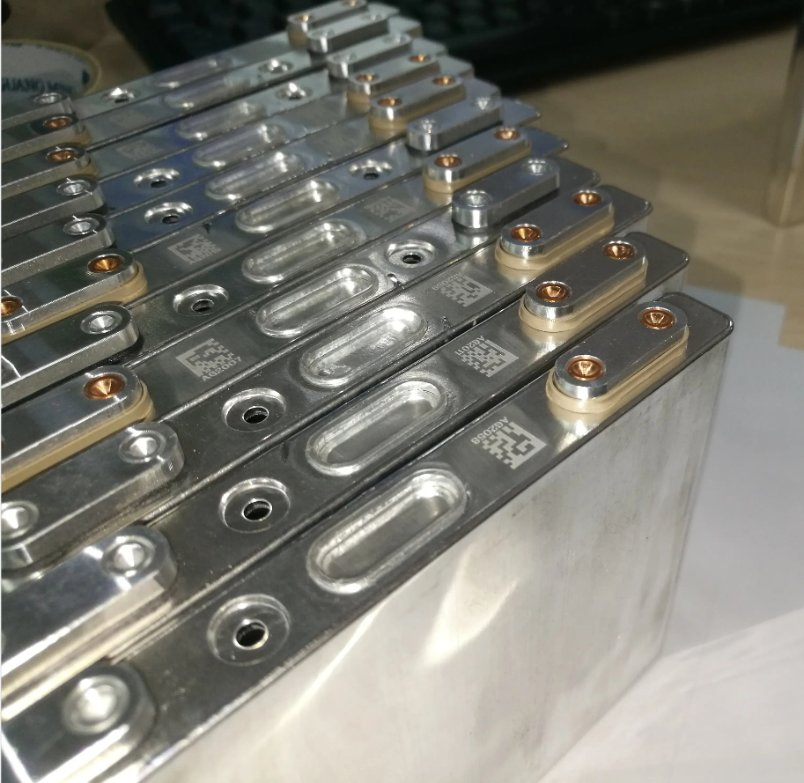 Free Training 3D Remote-Laser Welding System 1500W 2000W 3000W for Irregular Sheet Metal Workpieces