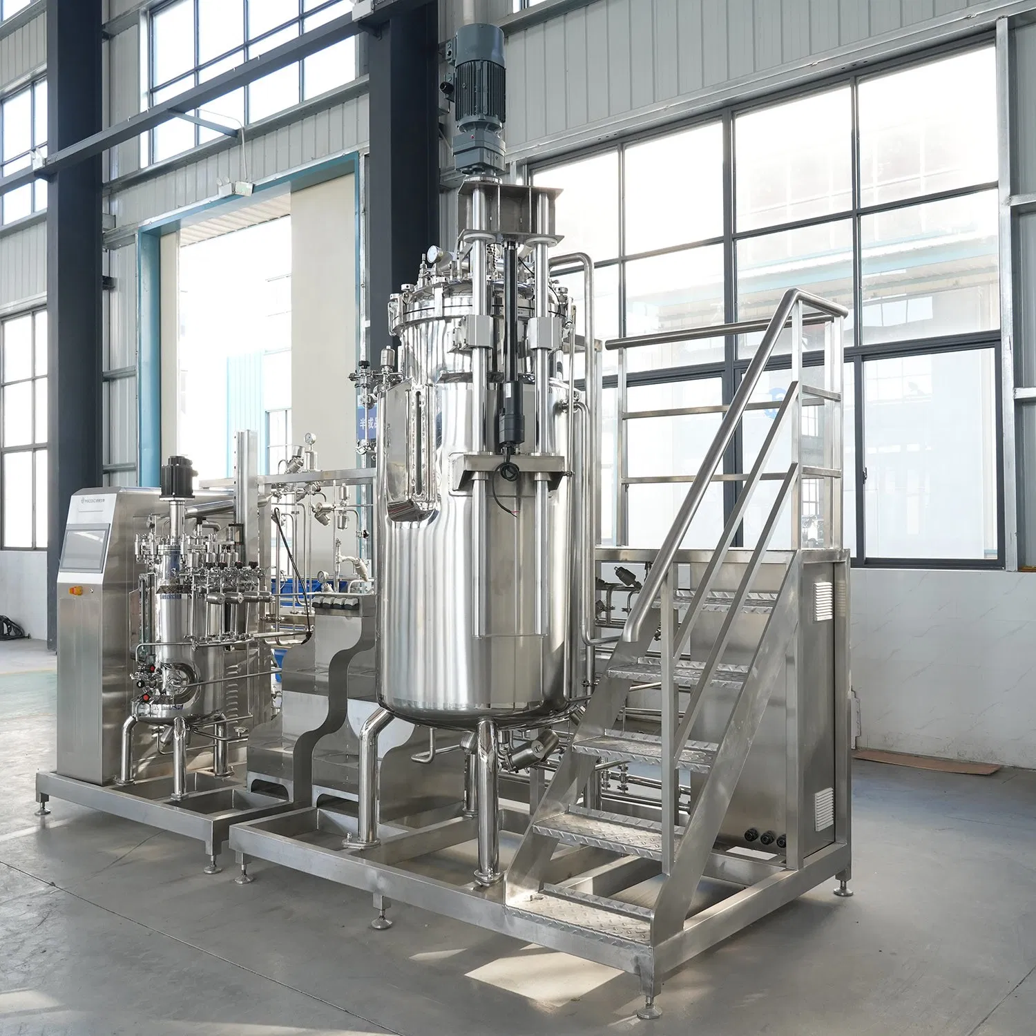 Multistage Fermenter System Applied in Organic Acid and Amino Acid Fermentation