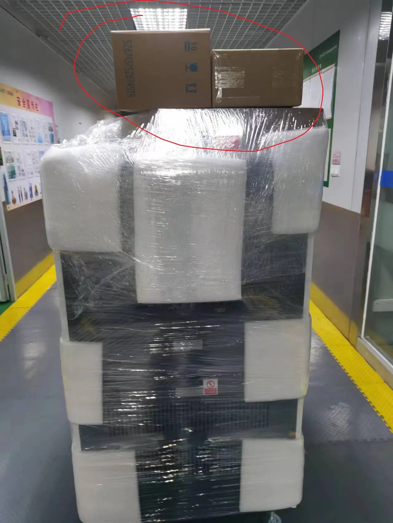 Professional Zdp-8 Laminating System for Ultimate Finishing Quality