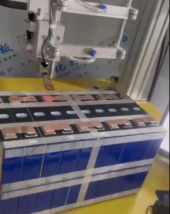 Lansu 3000W Gantry Galvo Laser Welding Machine for Thick Metal Sheet Seam Welding with CE