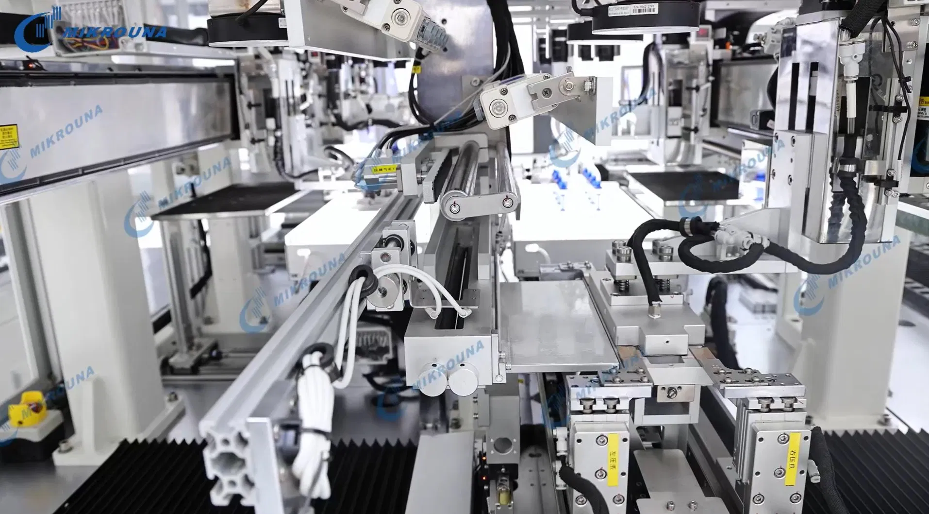 Lithium-Ion Battery Electrode Cutting &amp; Stacking Integrated System