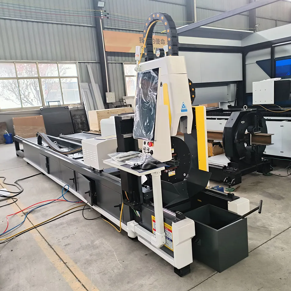 Fiber Laser Cutter 2