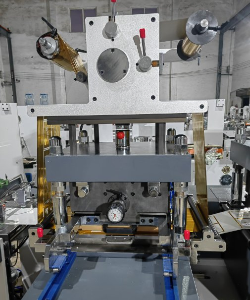 Automatic Self-Adhesive Stickers Laser Anti-Counterfeit Flat Bed Label Die-Cutting Machine