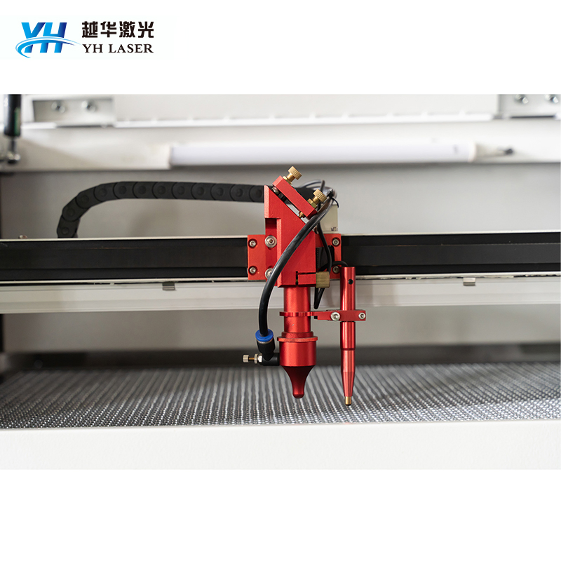 Advanced 130W Laser Engraving System with Precision