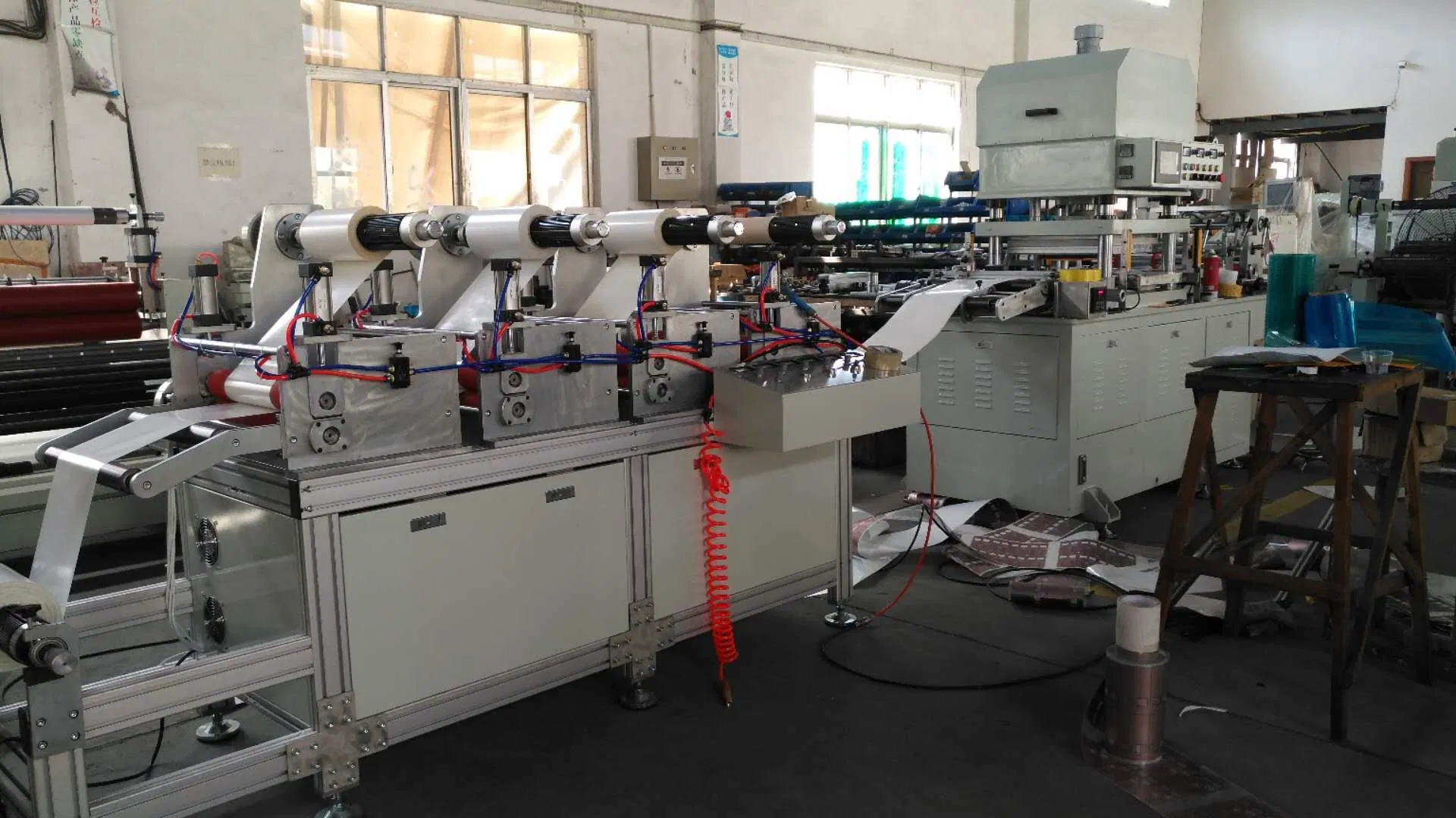 with Multilayer Laminating Function Die Cutting Machine