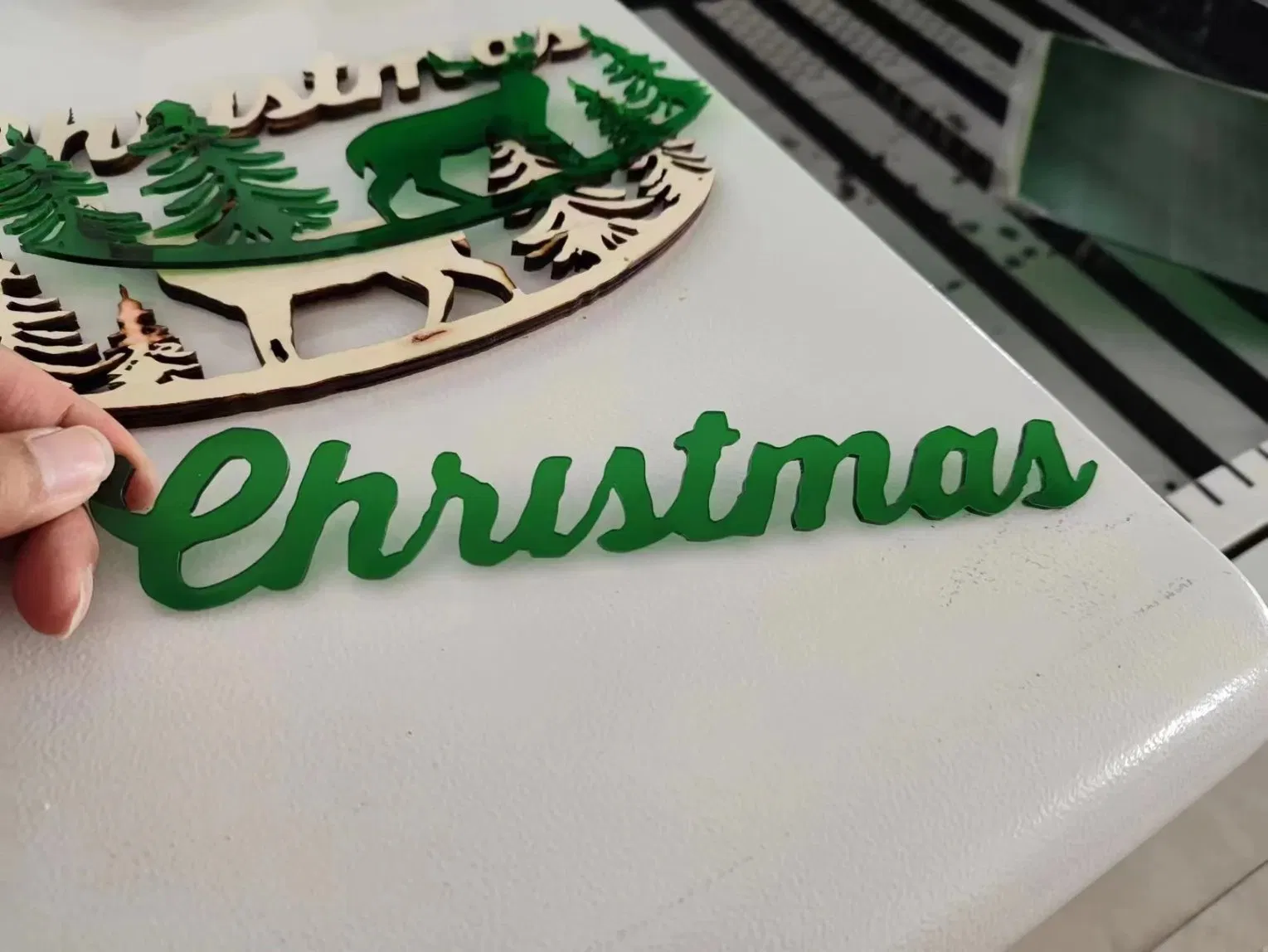 Christmas Gifts 900*600mm Auto Scan Camera 100W CO2 Laser Machine Wood Ruida System