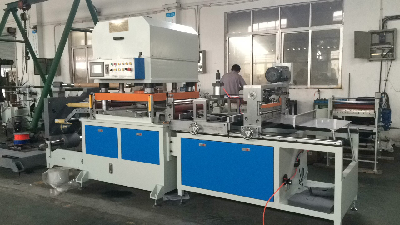 Automotive Use Oil Resistant Gaskets Die Cutting Machine