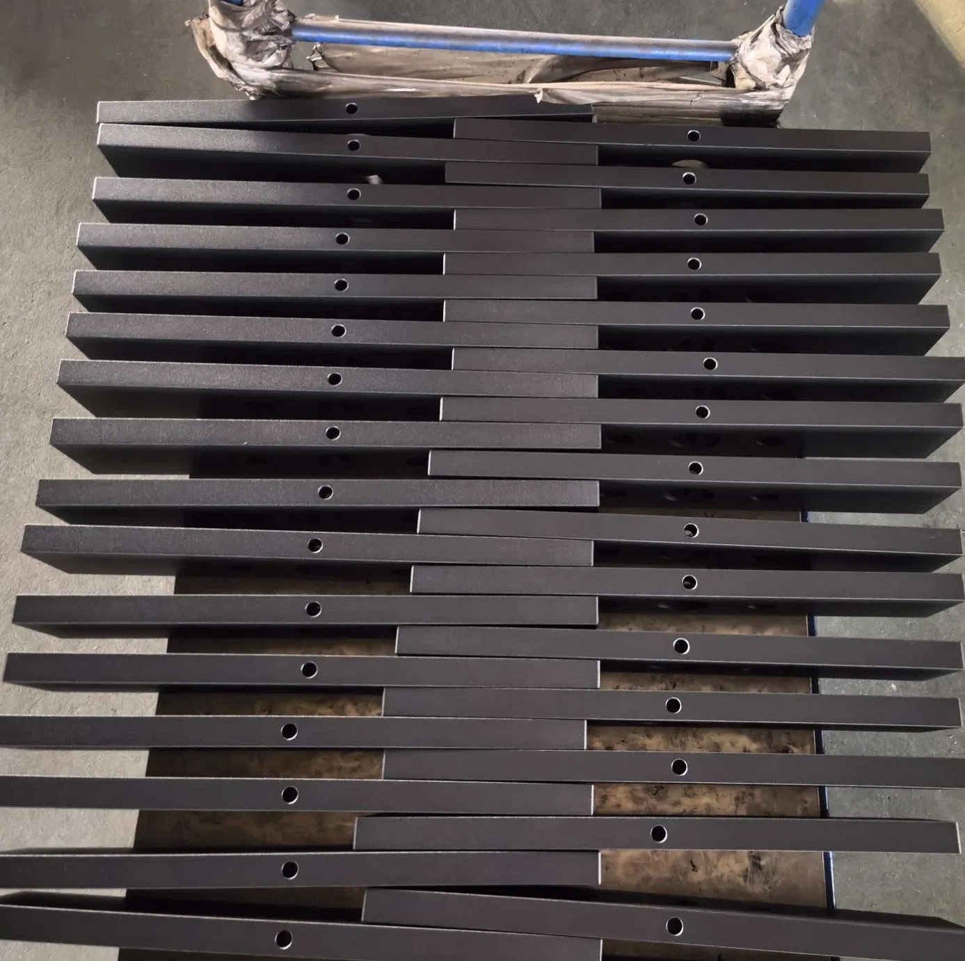 Heavy Duty Adjustable Dumbbell System with Safety Lock