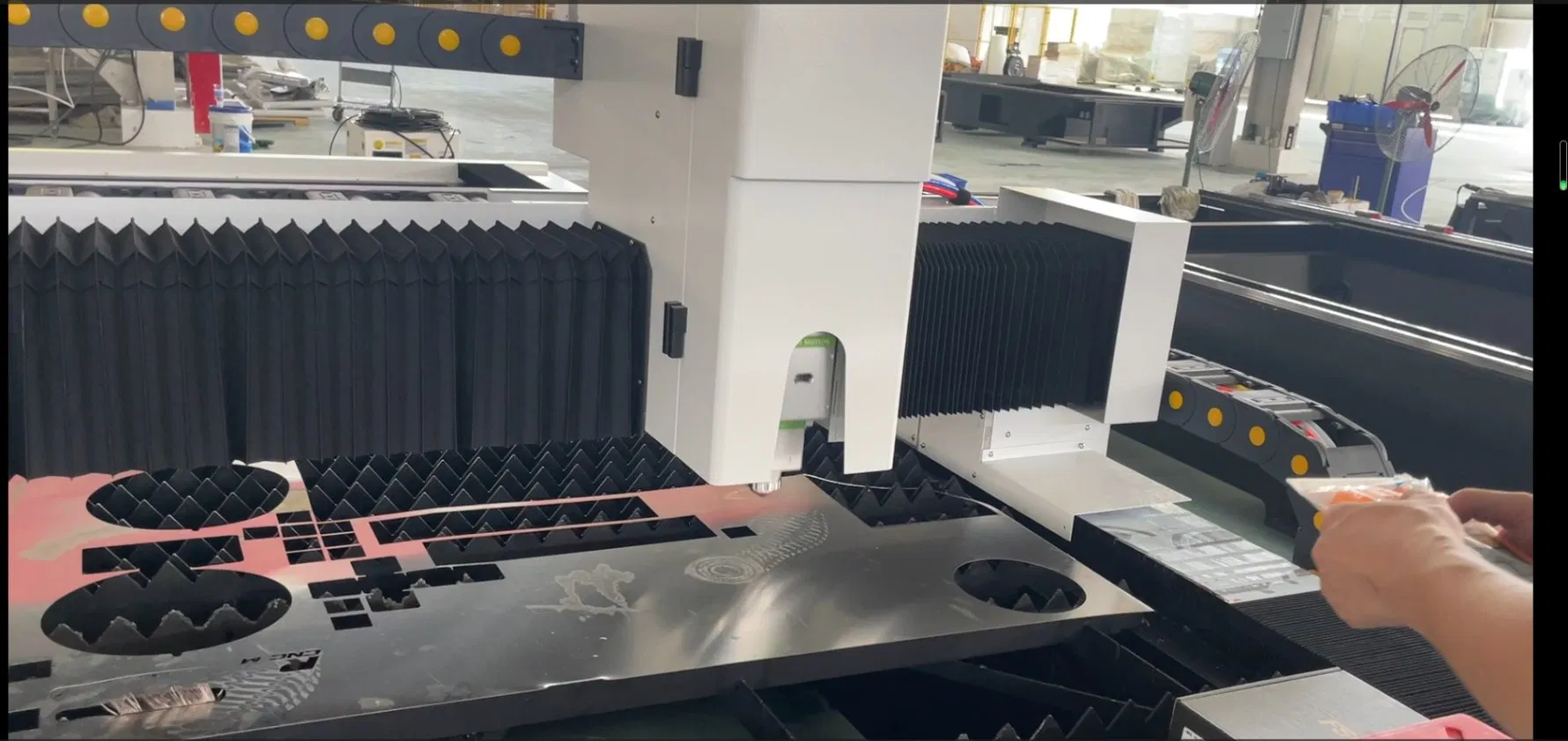 Thin to Thick Plate Cutting Heavy-Duty CNC Full-Automatic CE Certified Sheet Steel Metal Coil Brass CO2 Fiber Precision Laser Cutting Machine