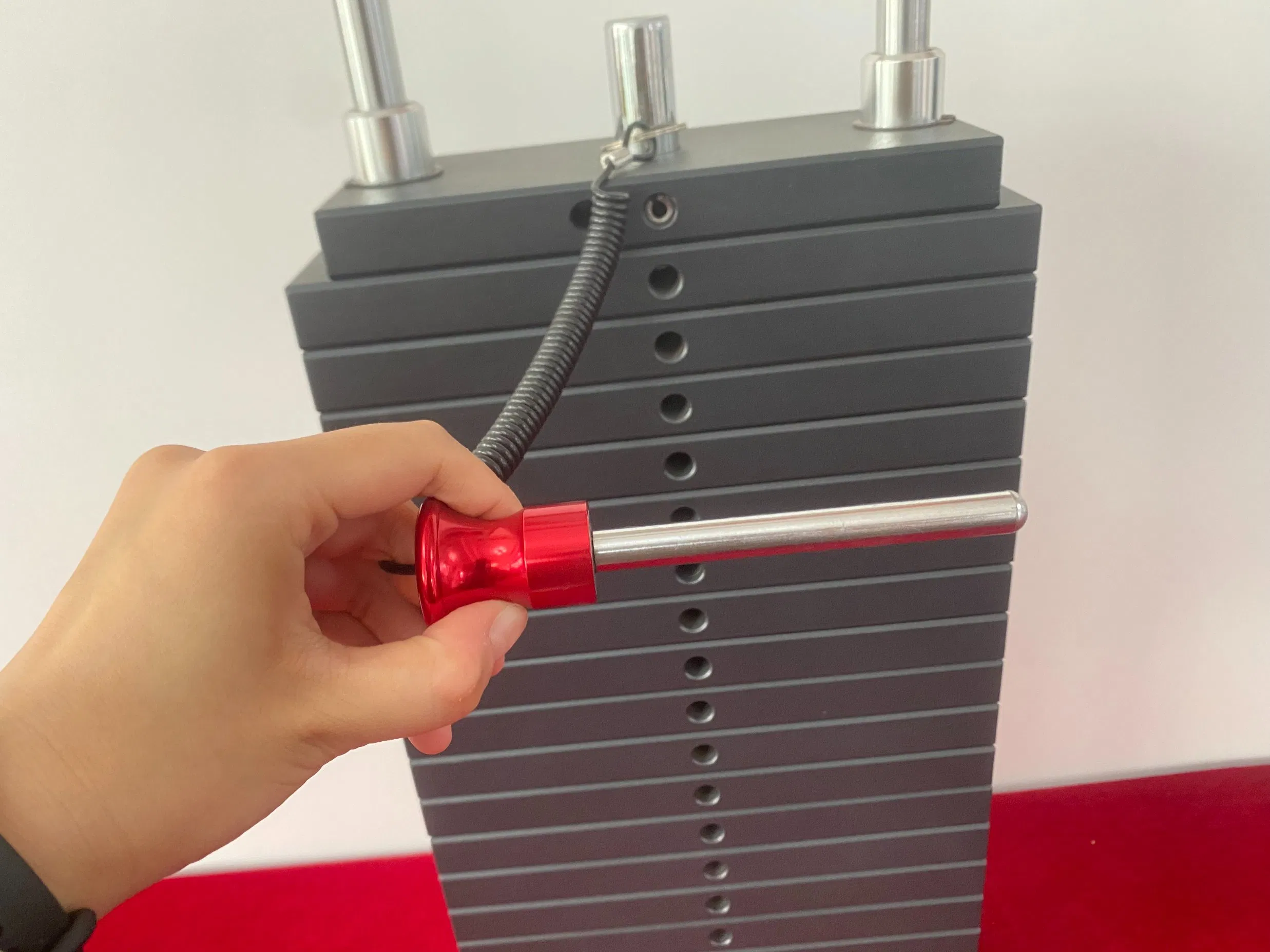 Selectorized Training System with Smooth Operation for Fitness Studios