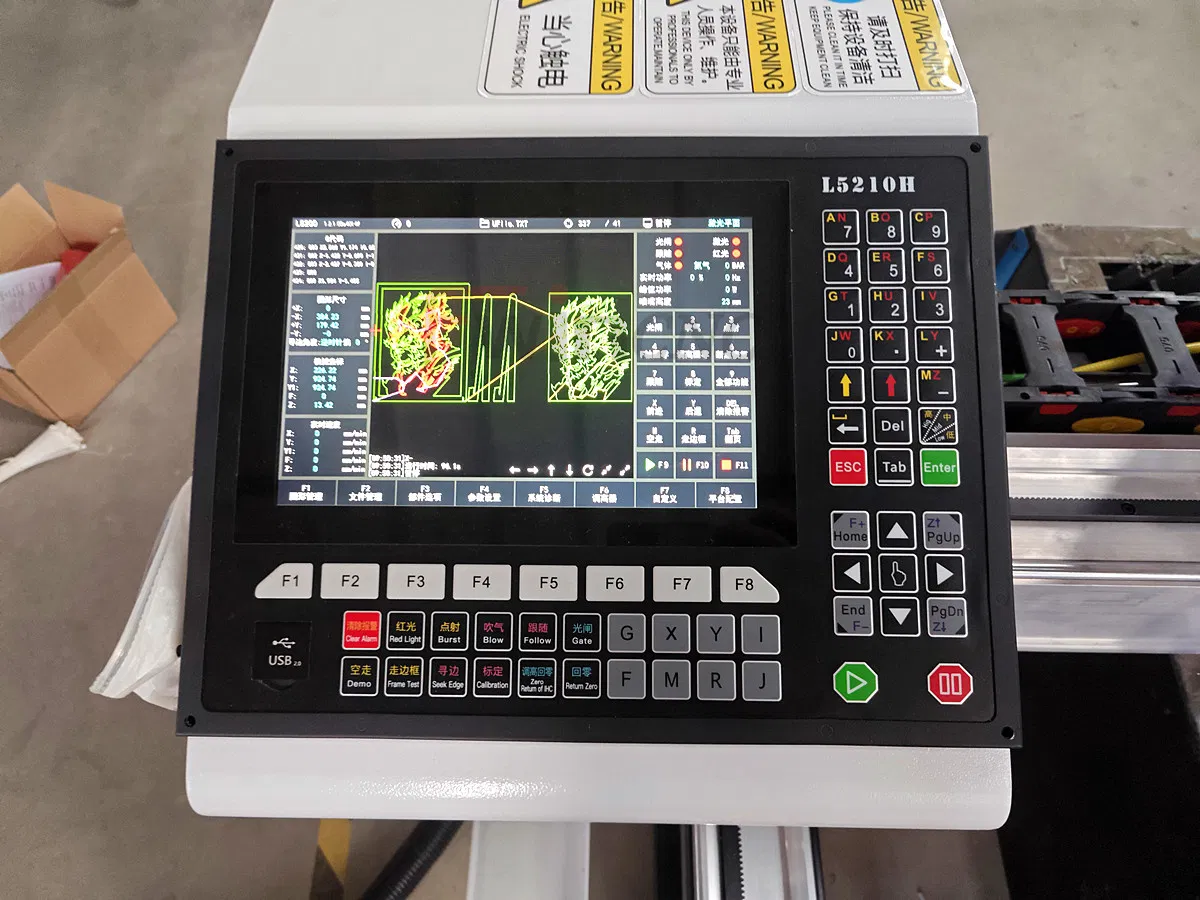 Small Laser Cutting Machine 1500mmx3000mm for Thin Stainless Steel Sheet