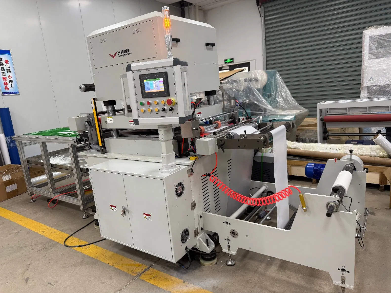 Factory Sale Roll Self Adhesive Label Sticker Paper Flat Bed Die Cutting Machine Flatbed Die Cutter