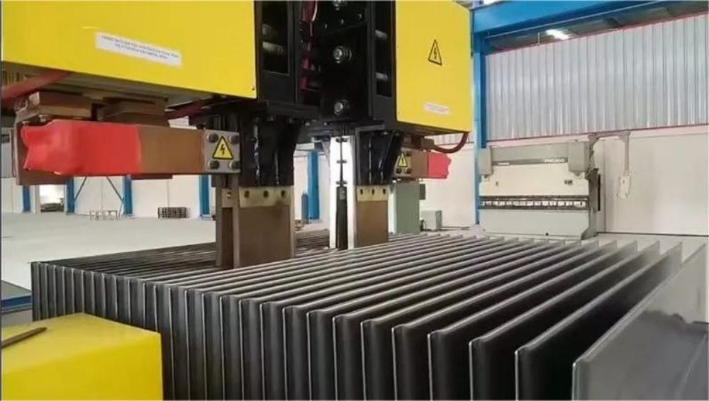 Silicon Lamination Cutting Transformer Equipment for Transformer Corrugated Fin Forming Machine