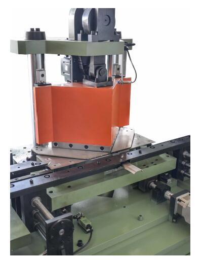 Step-Lap Silicon Steel Cut to Length Line Transformer Lamination Core CNC Automatic Cutting Machine