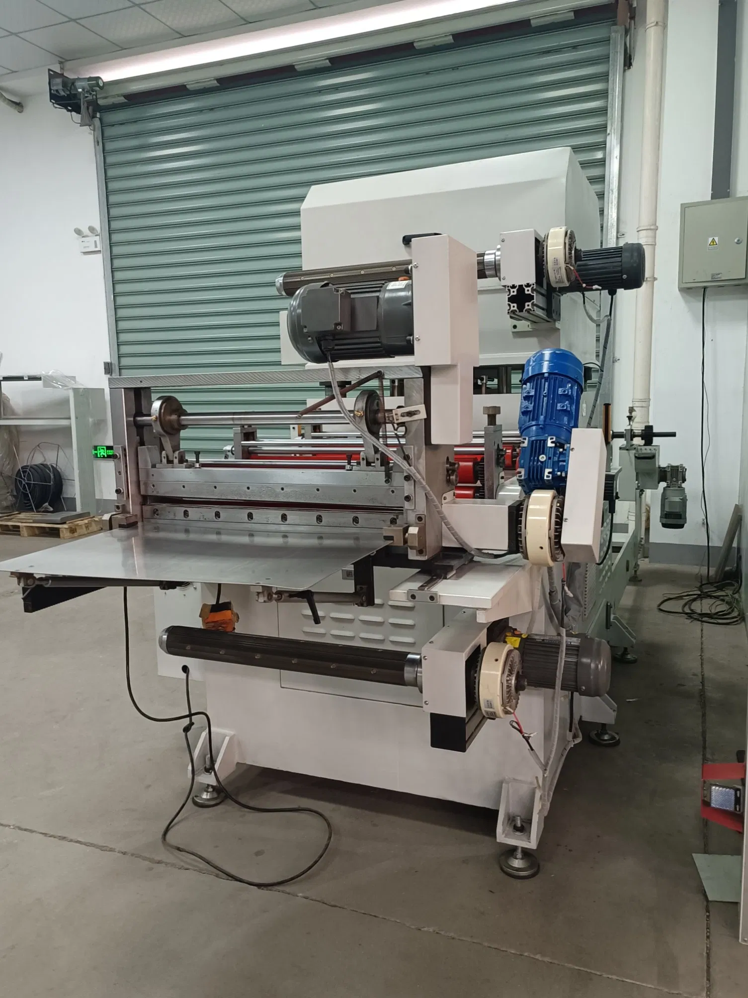 Plastic Roll Cutting Machine Rubber Die Cutting Machine